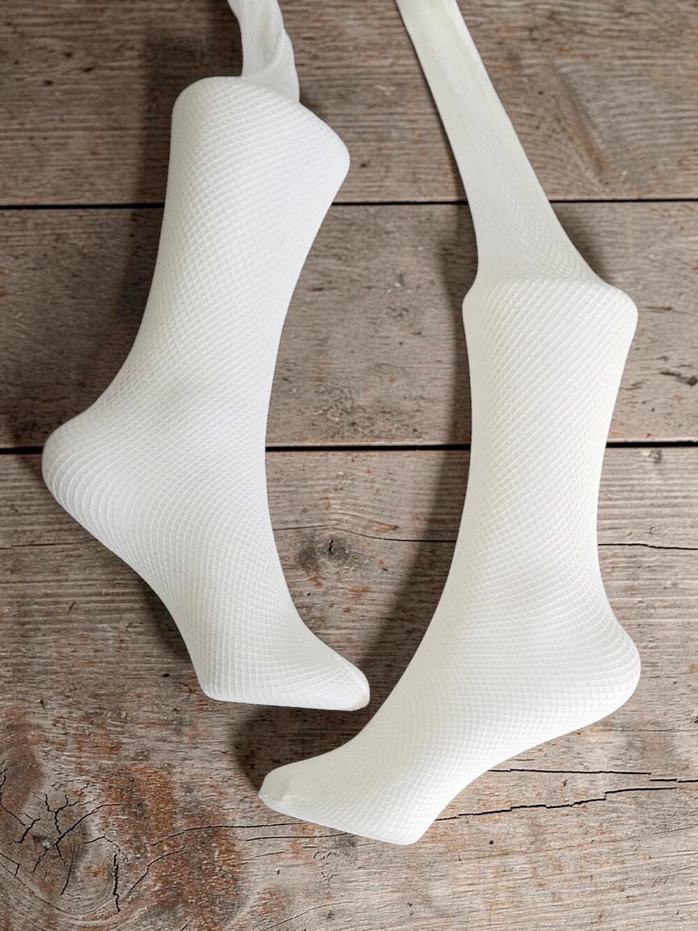 New Music Legs White Seamless Fishnet Panty Hose